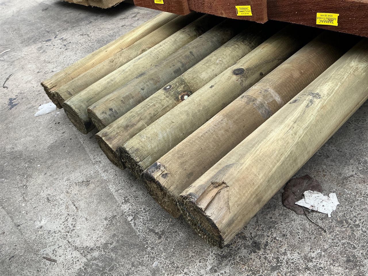 80 dia x 3.0 M, Tan-E Green Pine, Precision Post, 8 pcs Total Pk 872033