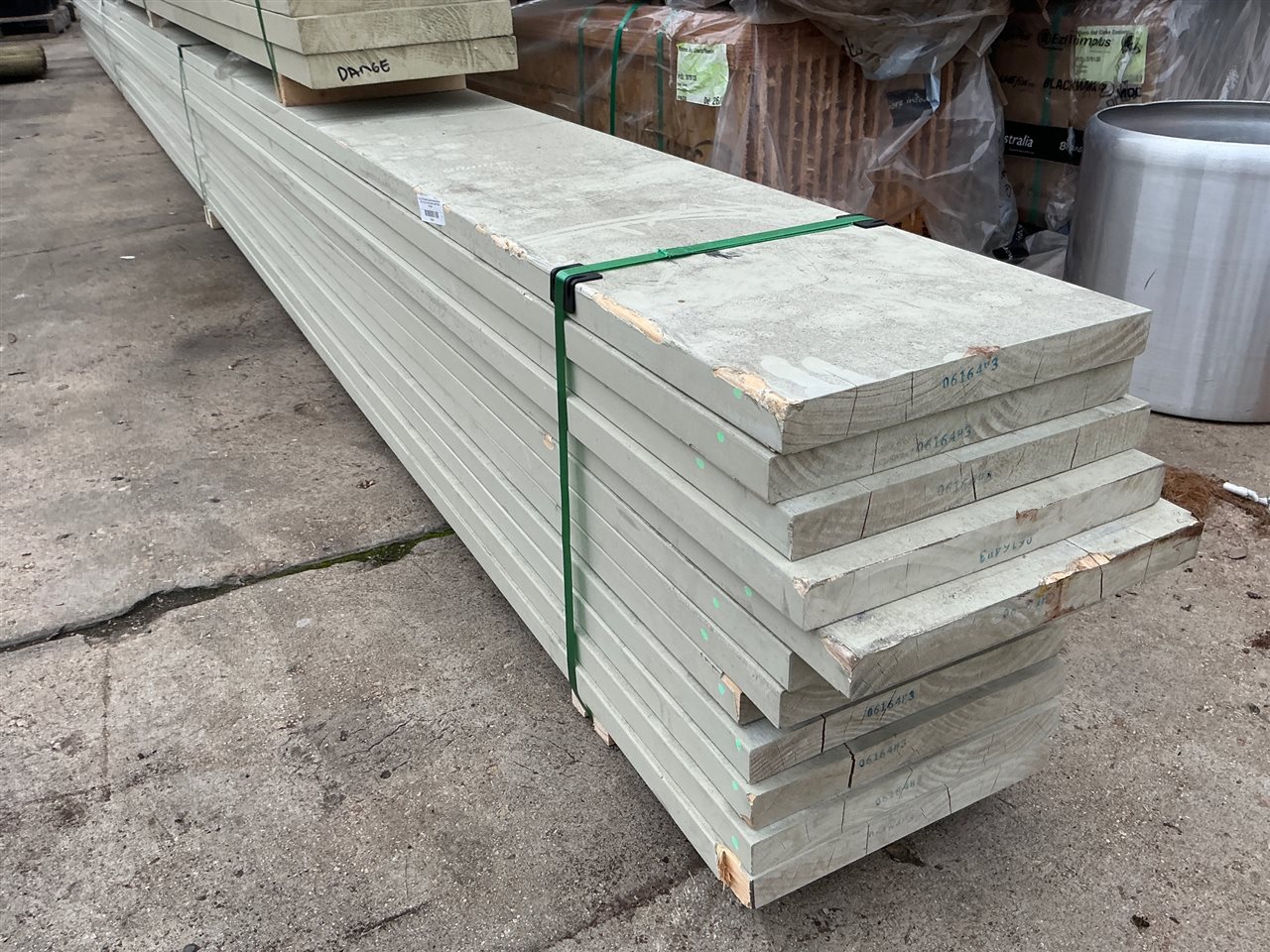 280 x 30, H3 Treated Pine, Laminated, Primed and Painted, DAR, 12 pcs @ 7.2 M, 86.4 Lin Metres Total Pk 830759