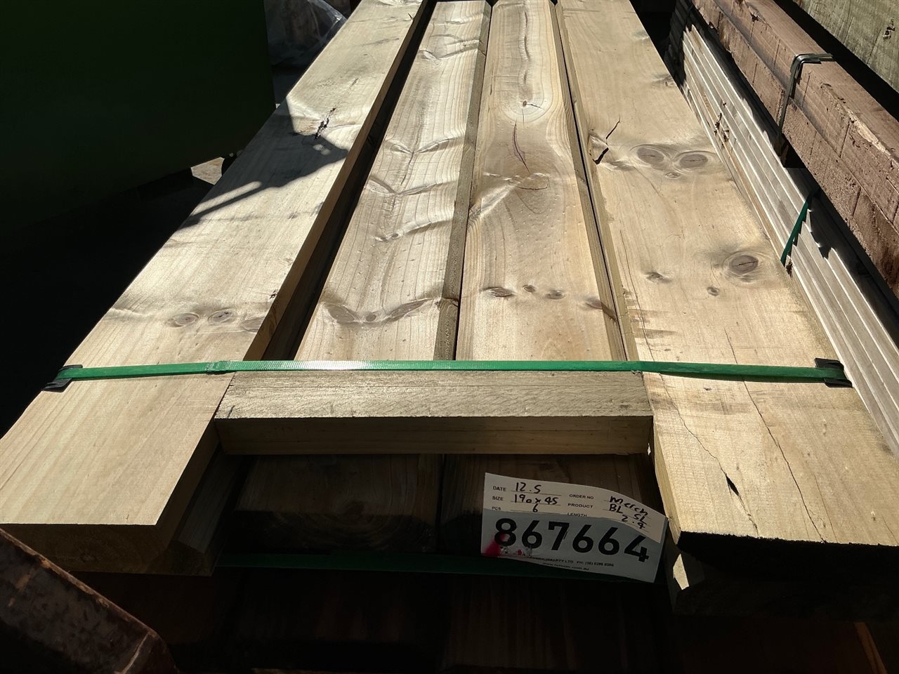 200 x 50, CCA Treated Pine, Bevel Sleepers, 6 pcs @ 2.4 M, 6 pcs Total Pk 867664MER