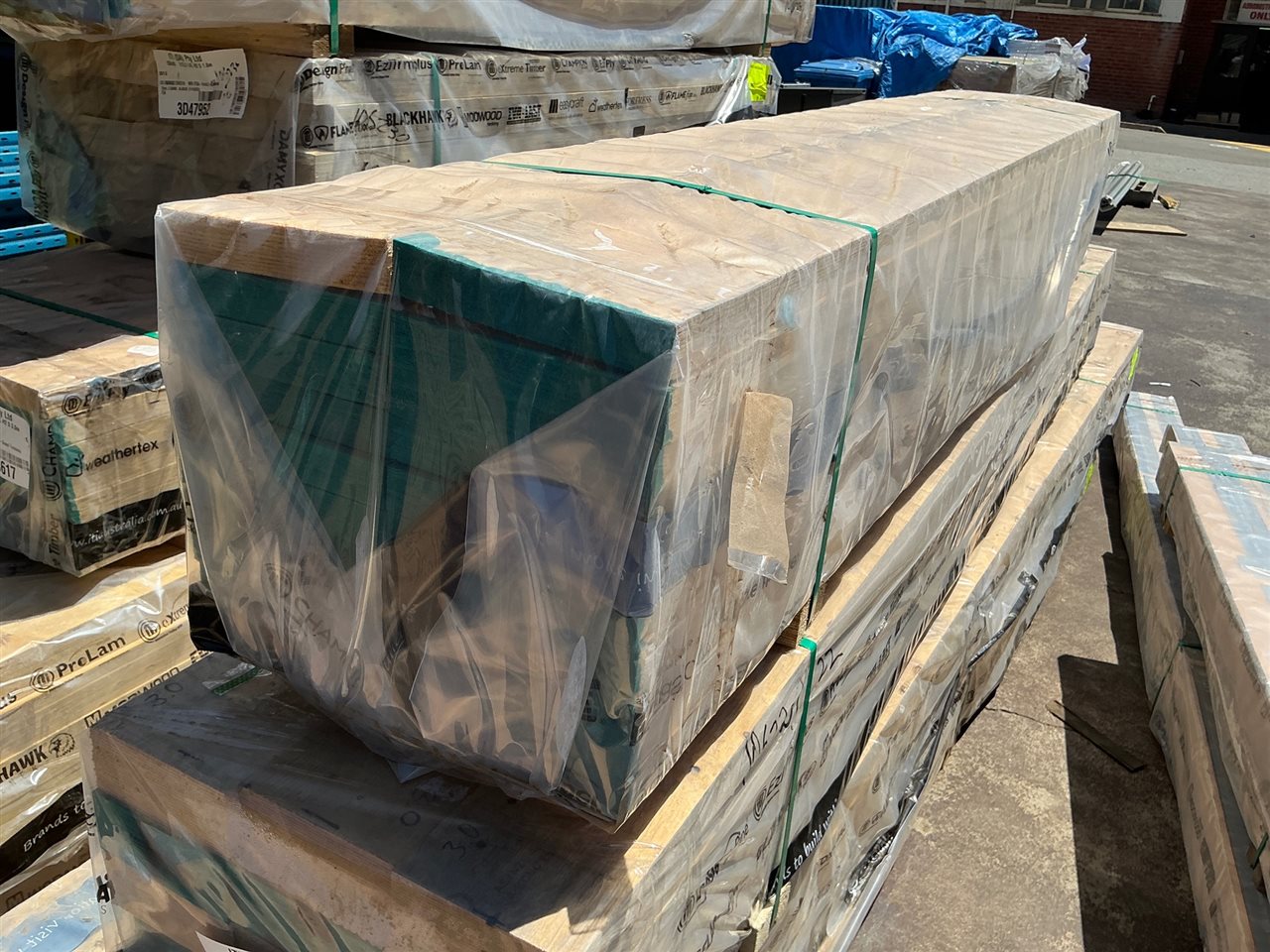 LVL Pack - 200 x 36 - E13.2 - H2 S - 20 @ 2.4 M.- 48 Lin Metres - Pack Number 3D48616