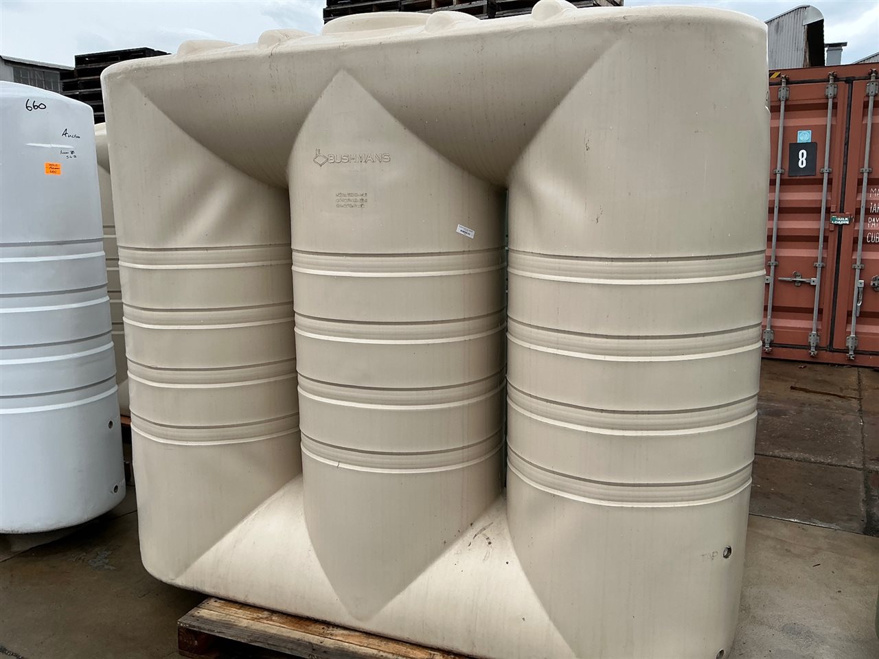 3000L Slimline Tank (TSL660), Merino, Tank #493, Serial 14C24111901 — Barrel out of shape. Cosmetic only.