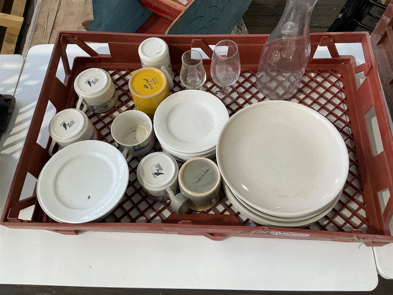 Hotel Crockery , Dinner & Side Plates