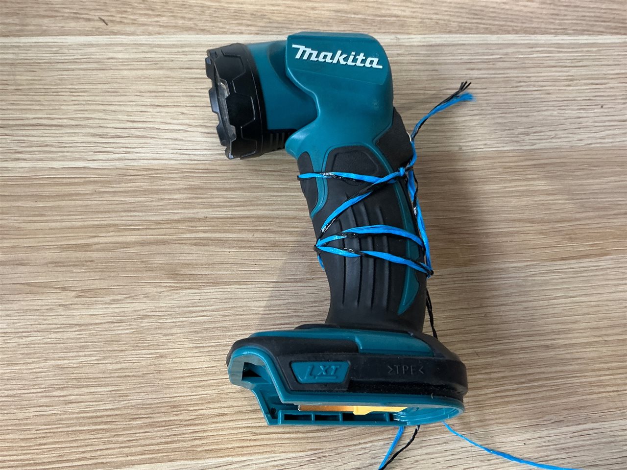 Makita Cordless Torch - No Battery -DML815