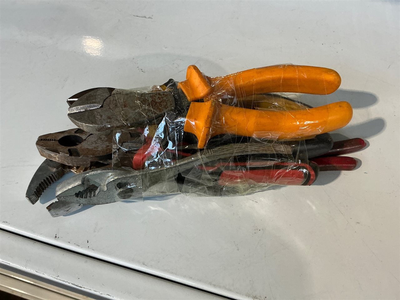 Bundle of Pliers/cutters
