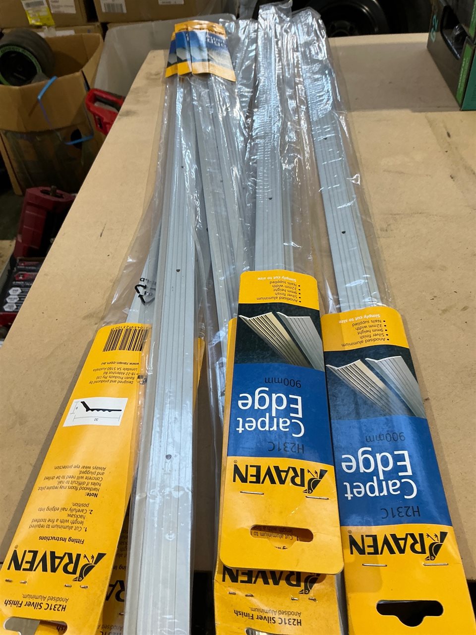 Raven Carpet Edge 900mm - Quantity of 8