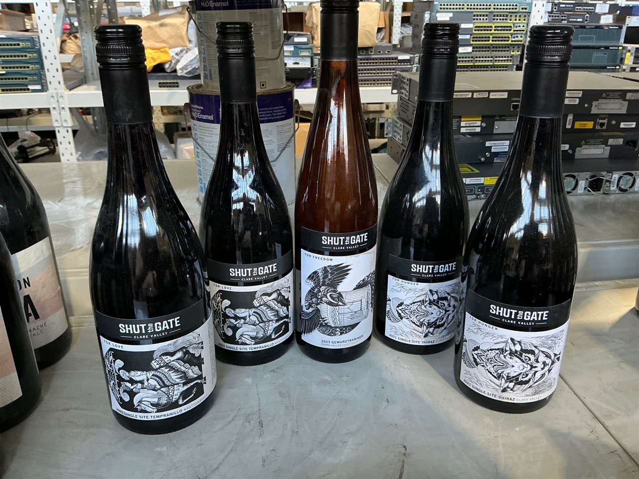 Shut The Gate Clear Valley  5 Bottles Mixed