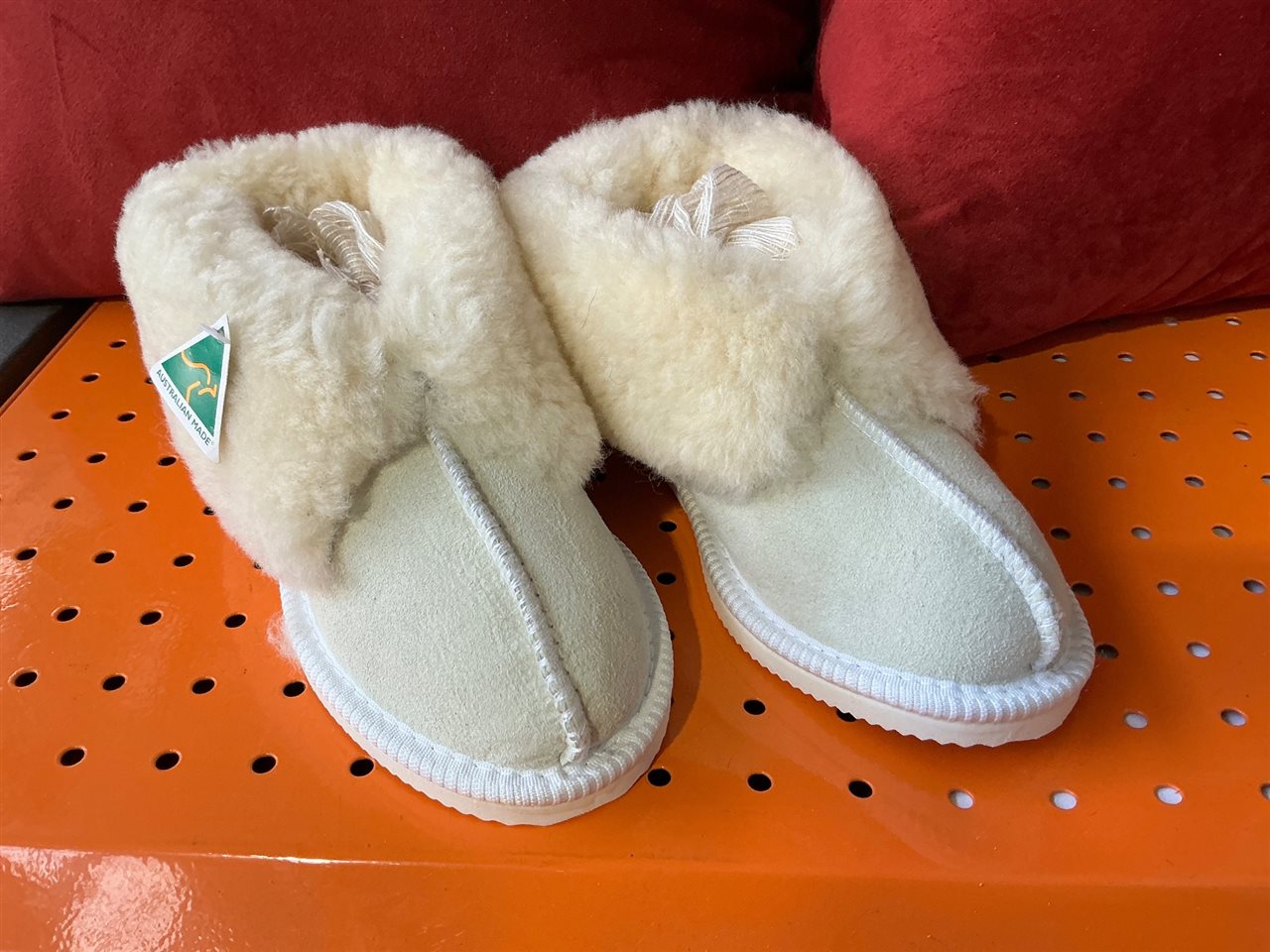 Woolskins Slippers, Leather Upper, Synthetic Sole ,Size 4-5 Kids,Sold Per Each