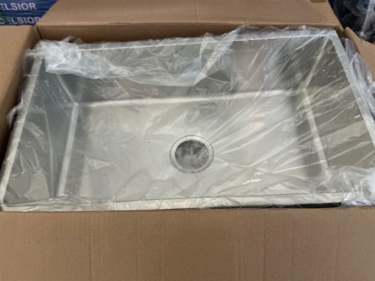 Seima LETO 700 Sink 1B 0T NOF, RRP $480