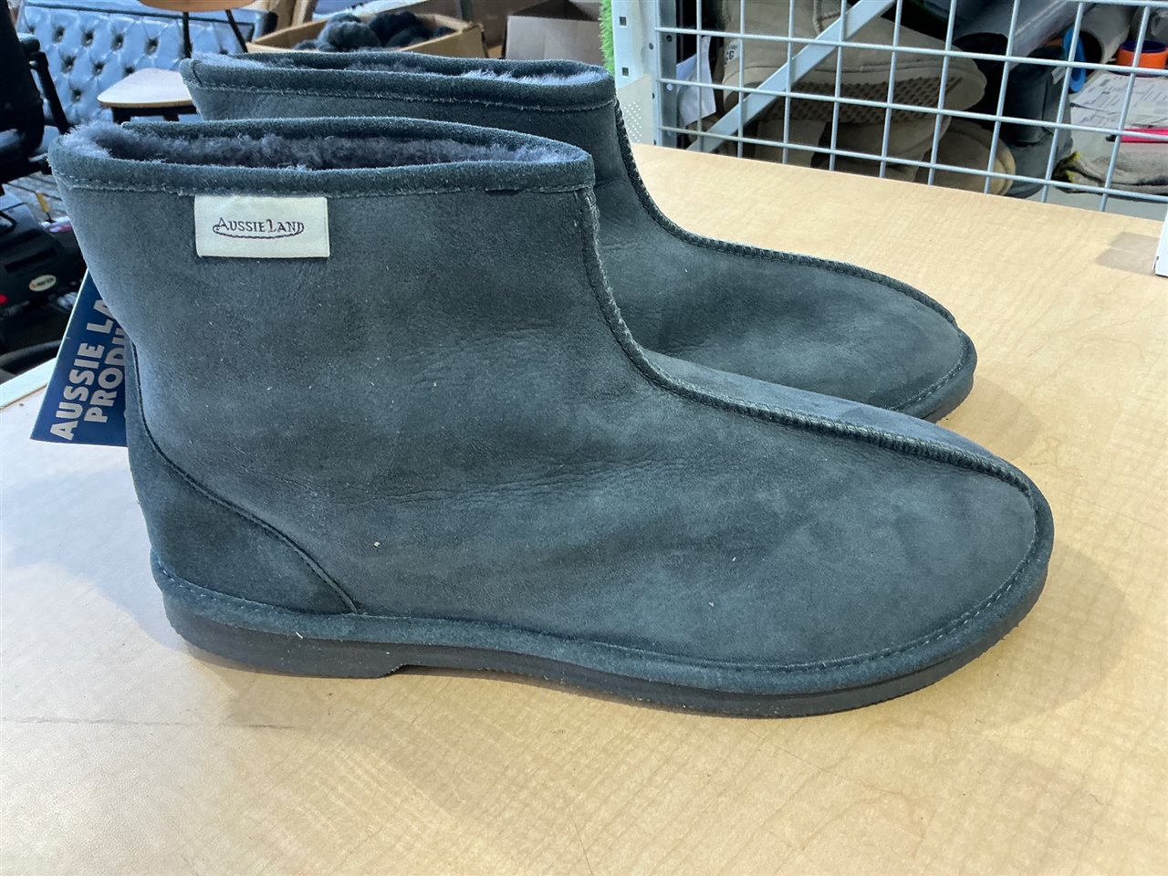 AussieLand UGG’S, Grey, Aust Size 15, Short Length