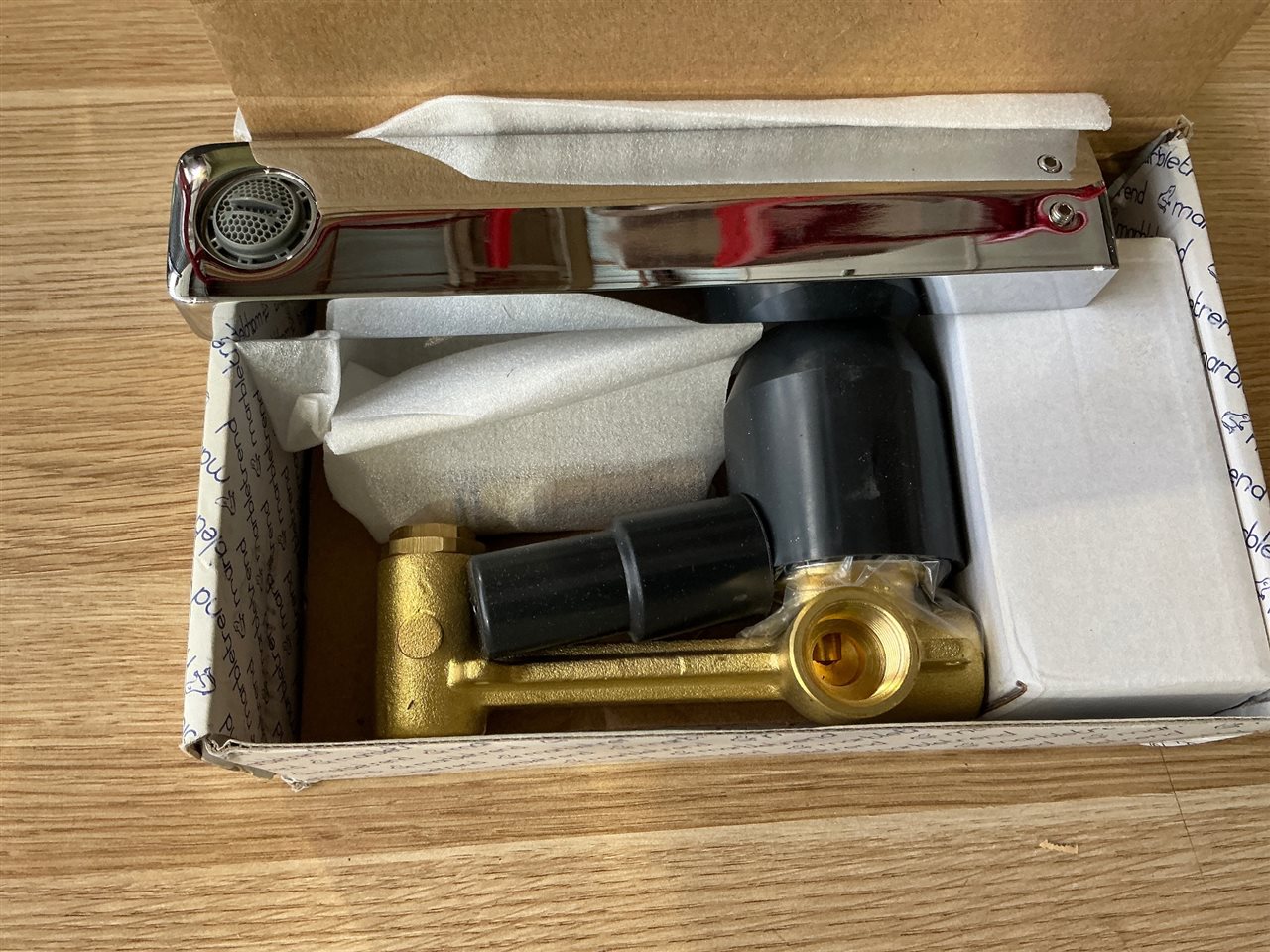 Bath Mixer / Tap - Chrome