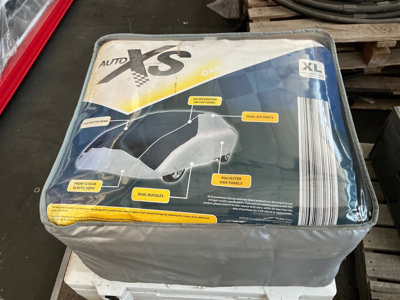 Car Cover -XL and Esky (Requires A Clean )
