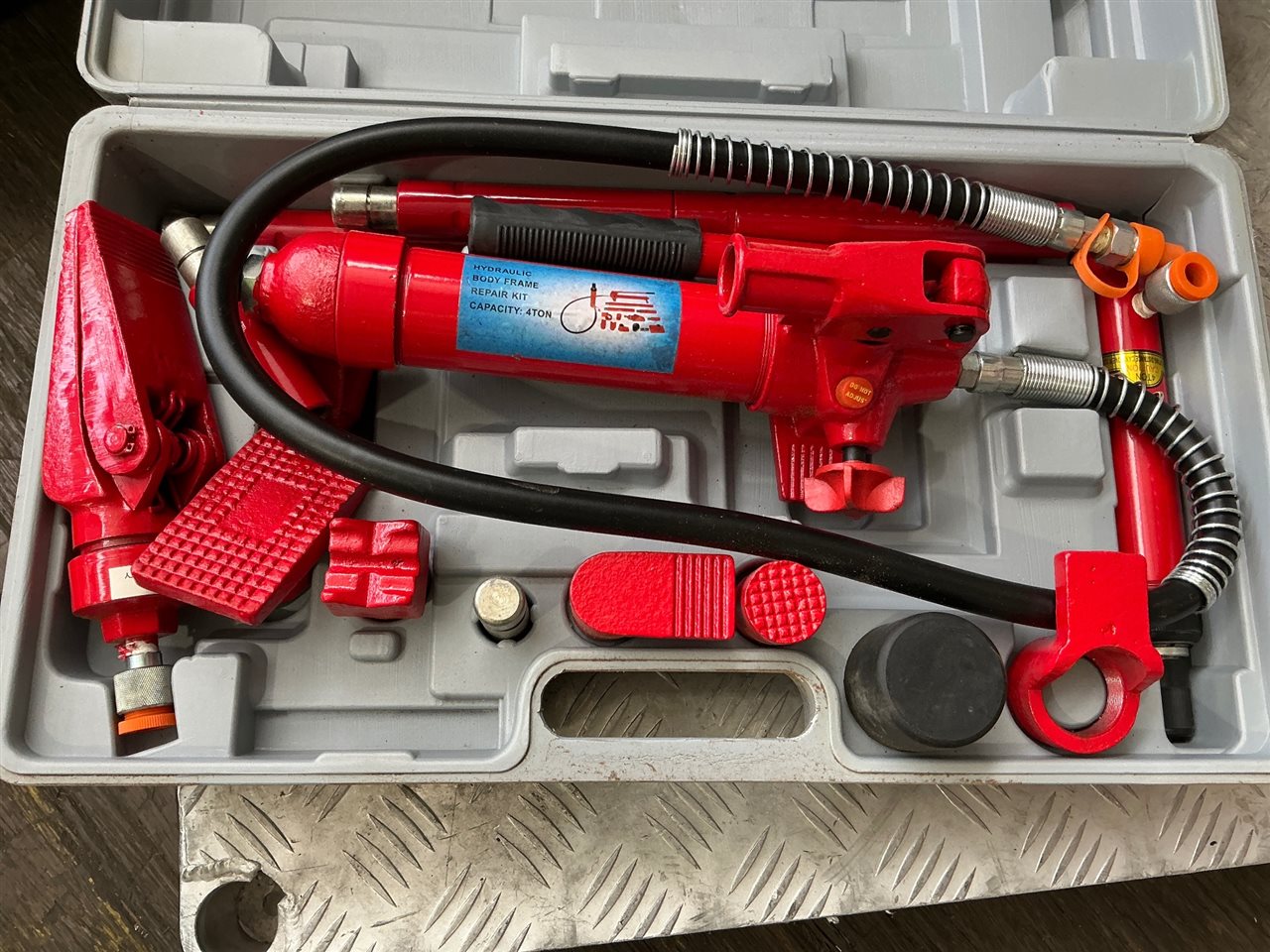 Hydraulic Body Frame Repair Kit 4 T Capacity