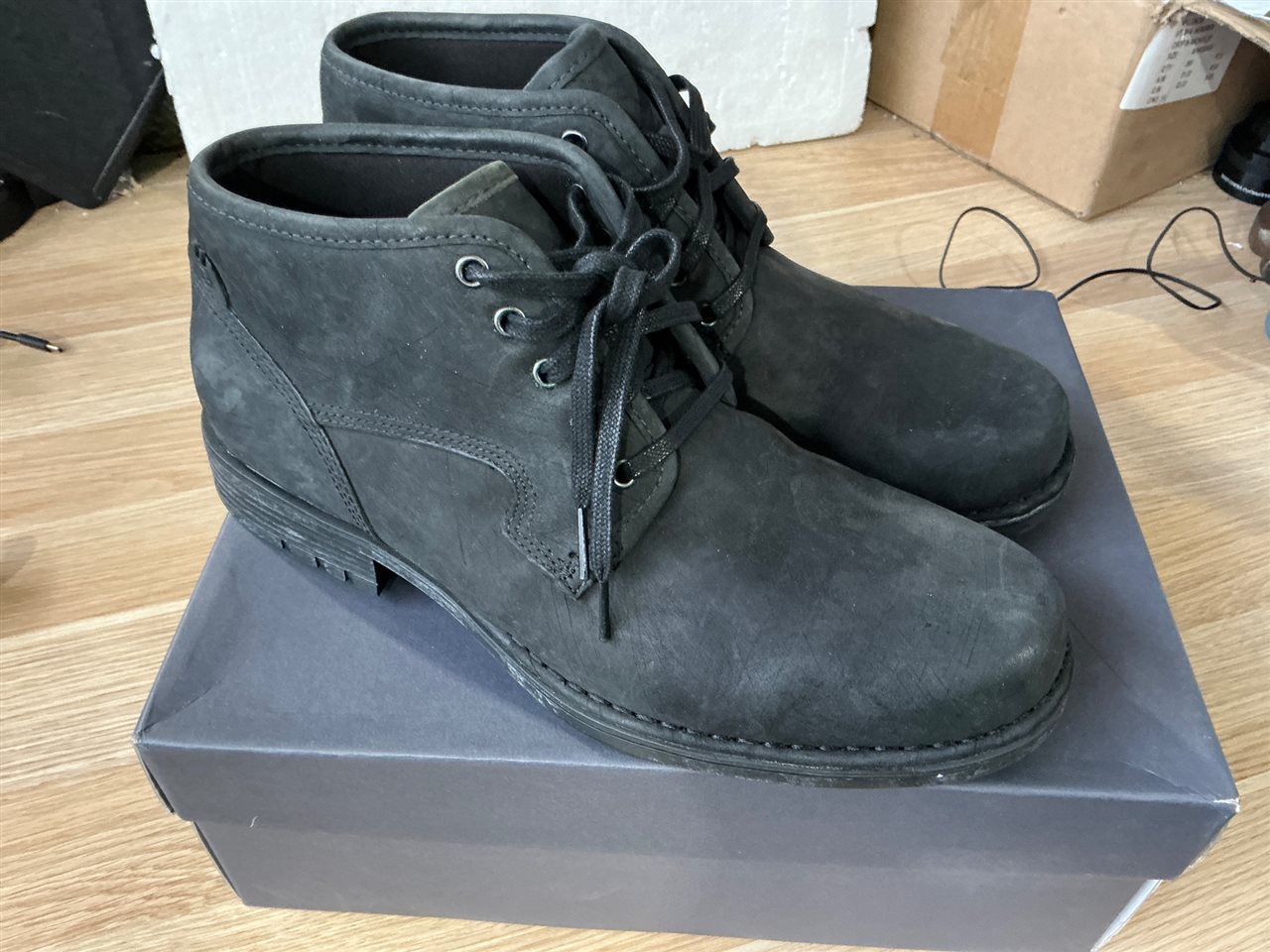 Boots Black - Size 91/2 - EUR 43