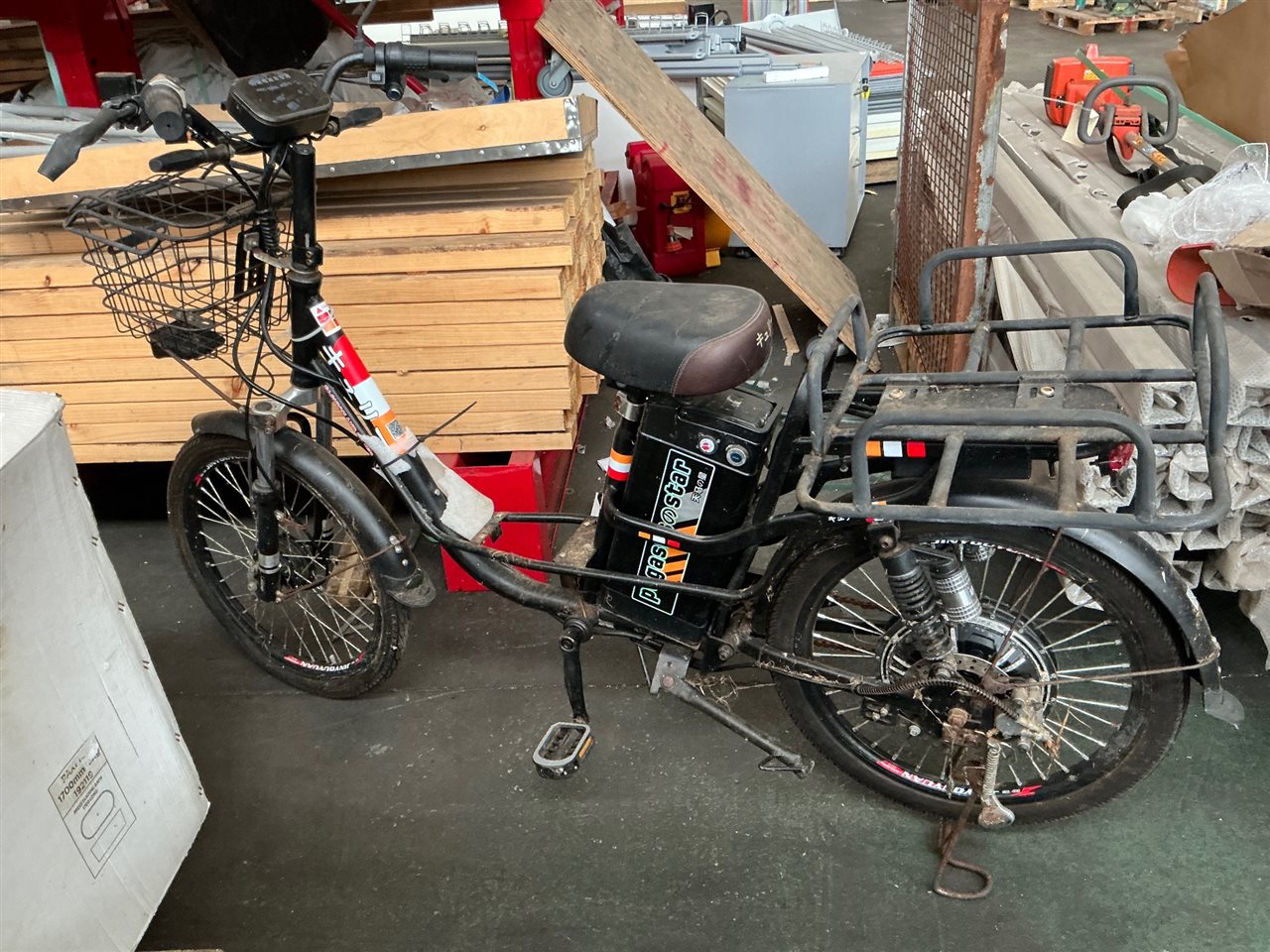 E Bike  with Pedal - No Key - No Charger-  Sold As Is