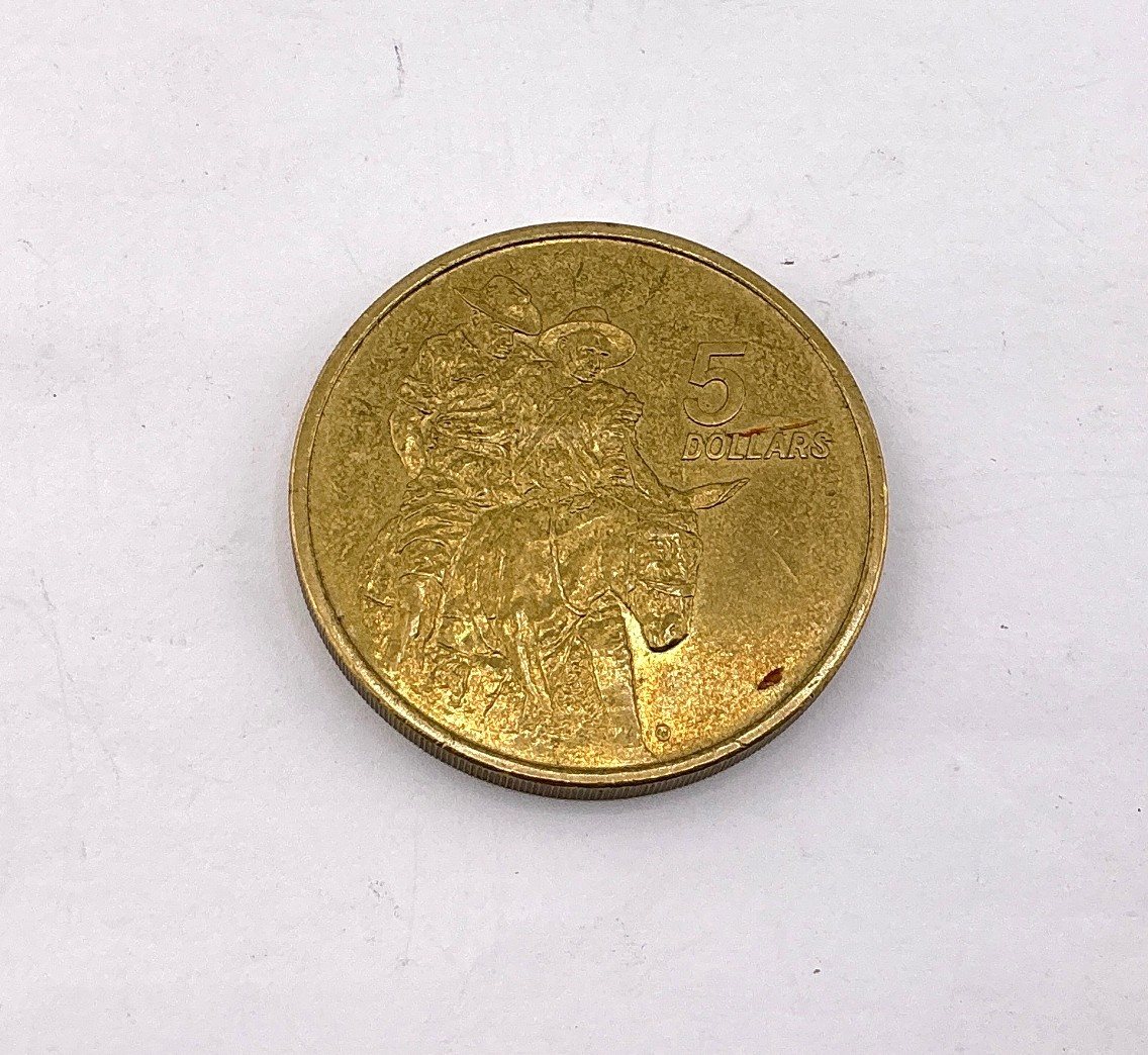 Elizabeth II Commemorative $5 Dollar Coin - 1990
