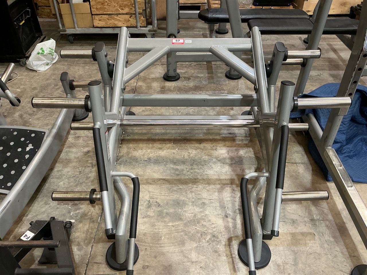 Plate-Loaded Standing Machine with Twin Lever Arms