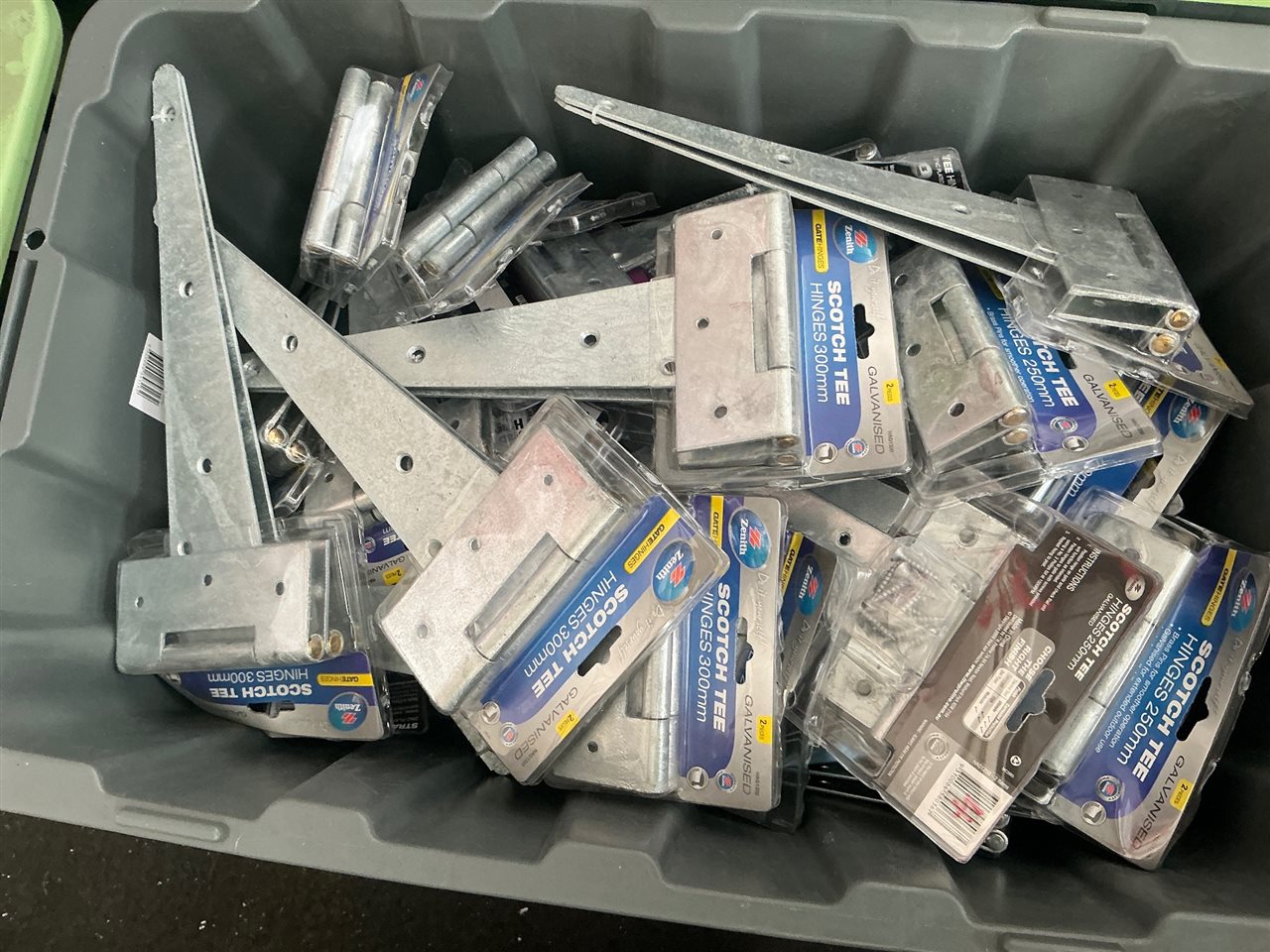 Galv. Gate Strap Hinges and T Hinges -