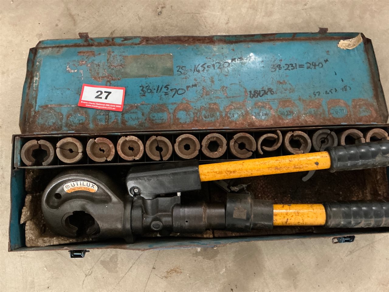 Utilux Hydruilc Crimper Tool with Set of Various Size Dies   -( Collect  Penfield Gardens )
