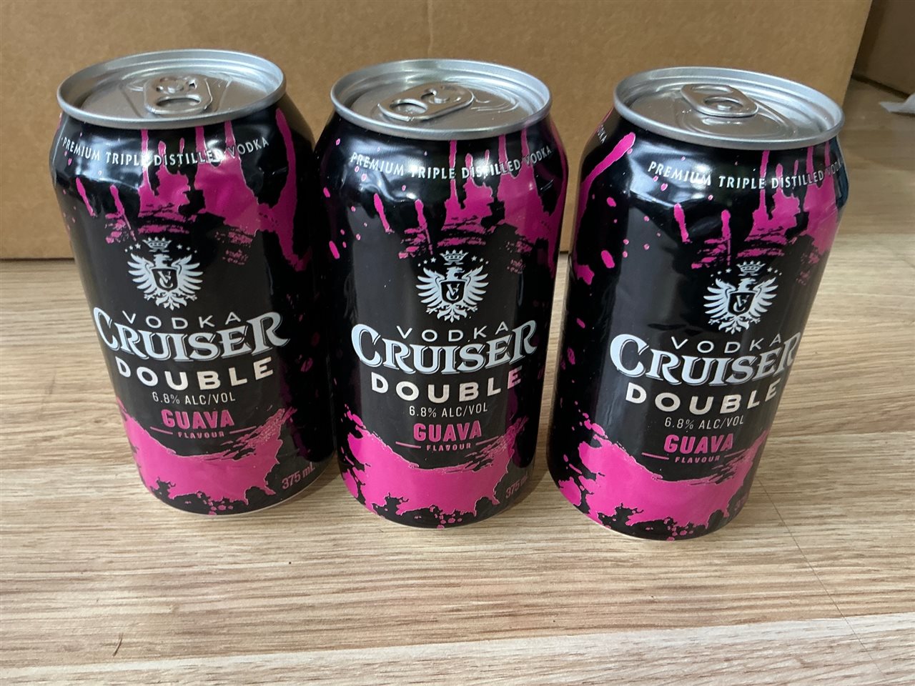Vodka Cruiser  Double Guava -Quantity of 3 Cans -375 Ml