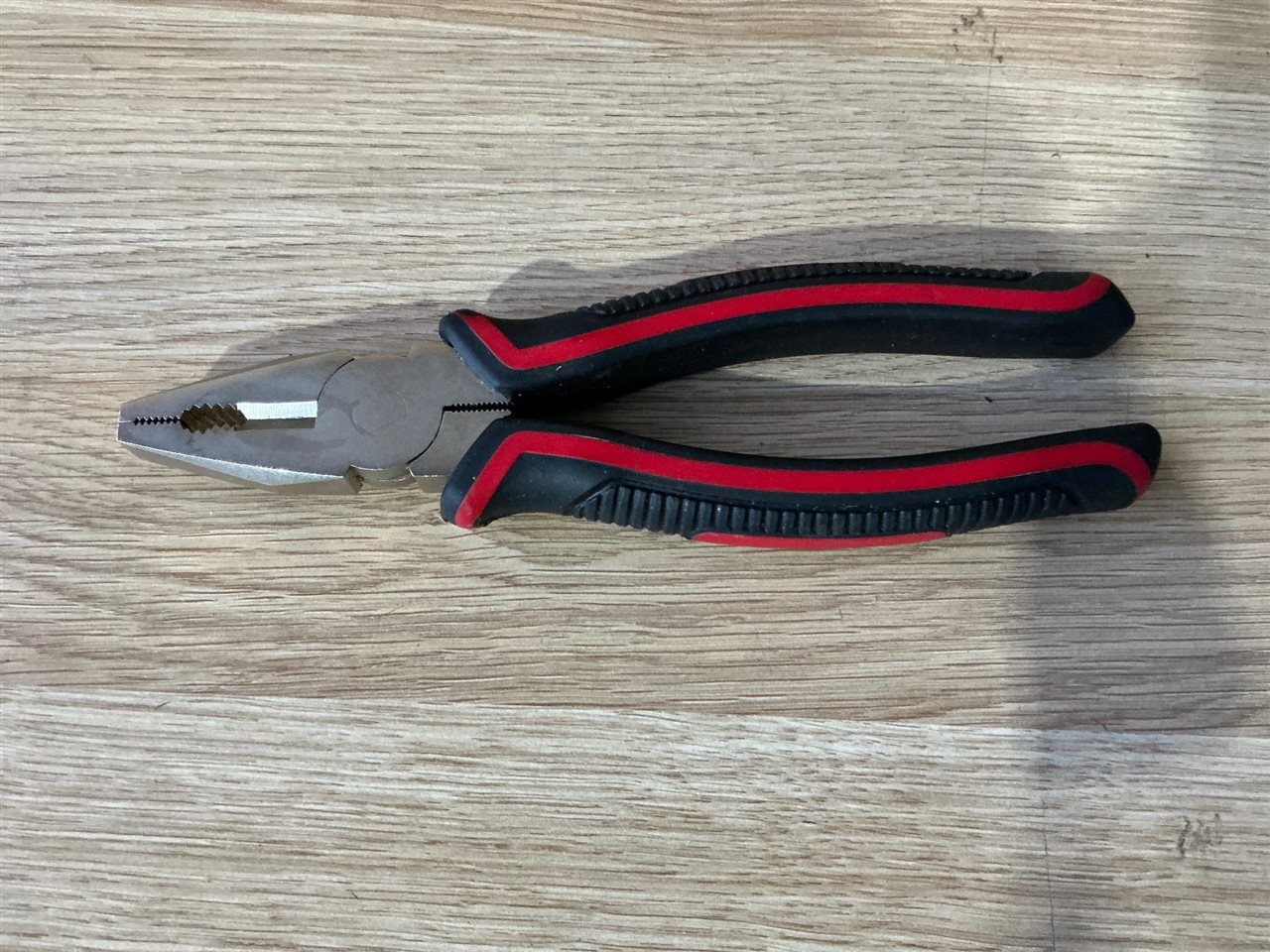 Pliers