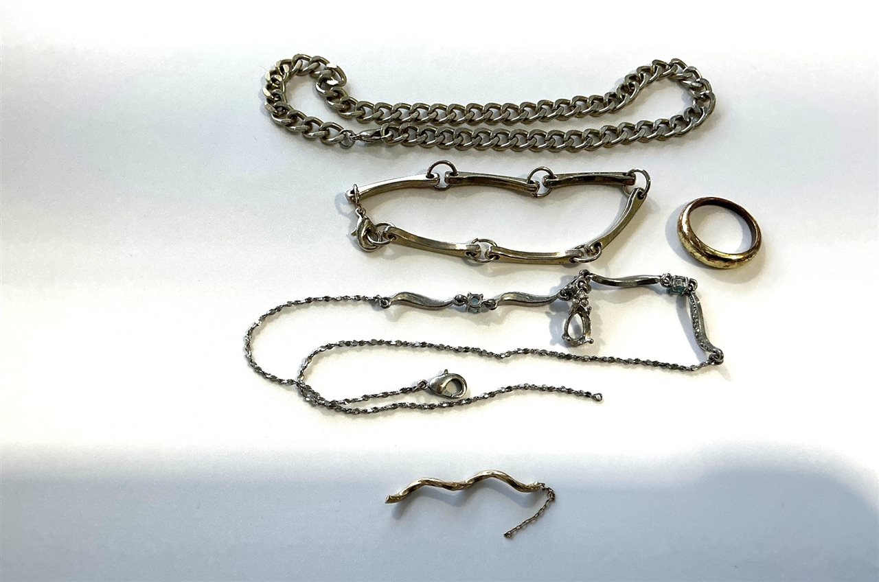 Costiumer Jewellery - Bracelets, Ring, Neck Chain (Broken)
