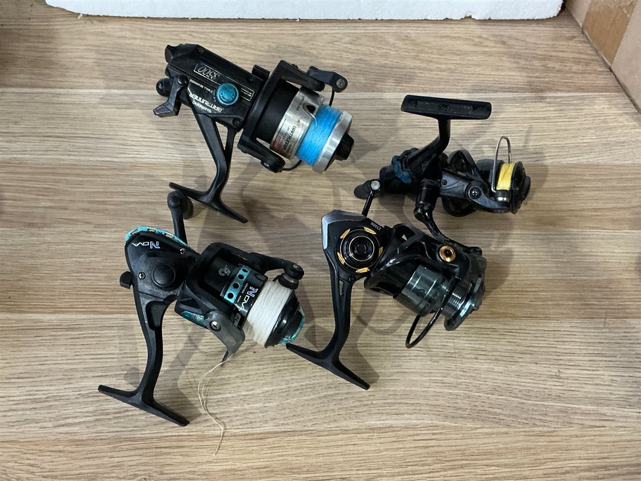 Quantity of 4 Fishing Reels