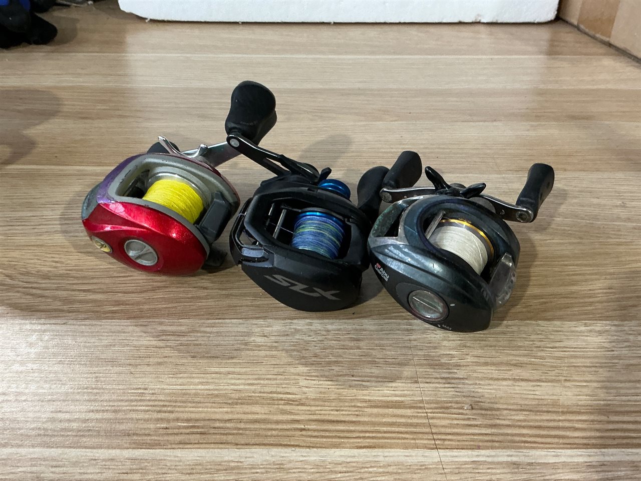 Quantity of 3 Baitcasting Fishing Reels