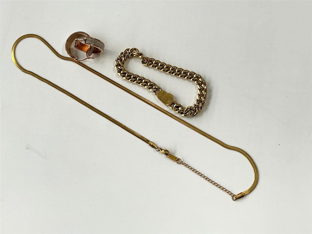 Costume Jewellery - Necklace, Bracelet & A Pair of Earrings