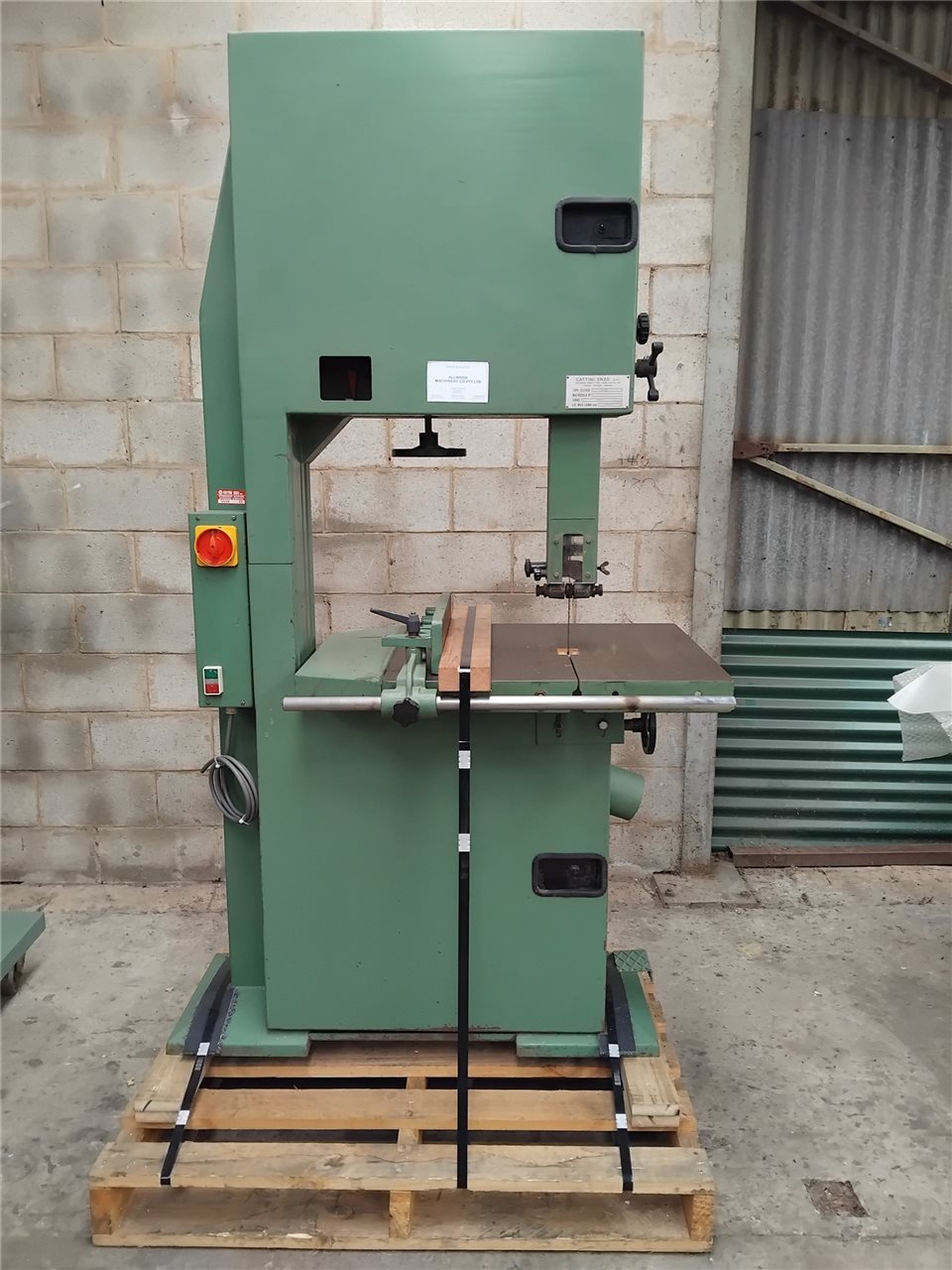 Bandsaw 600mm Wide 3hp 3 Phase - ( Collection From Blair Athol)