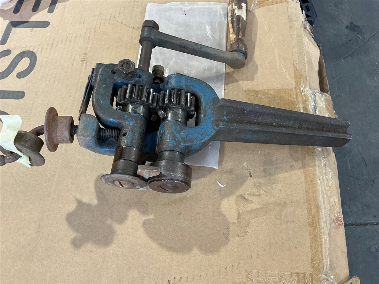 Sheet Metal Circle Cutter