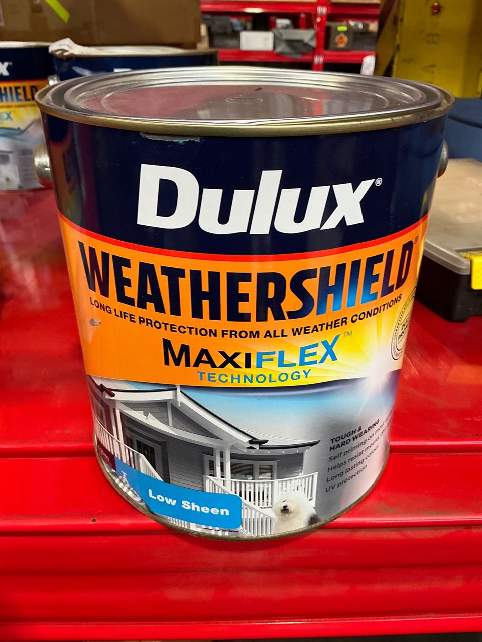 Dulux Weather Shield -Low Sheen - Ultra Deep Base   - 4 Litre