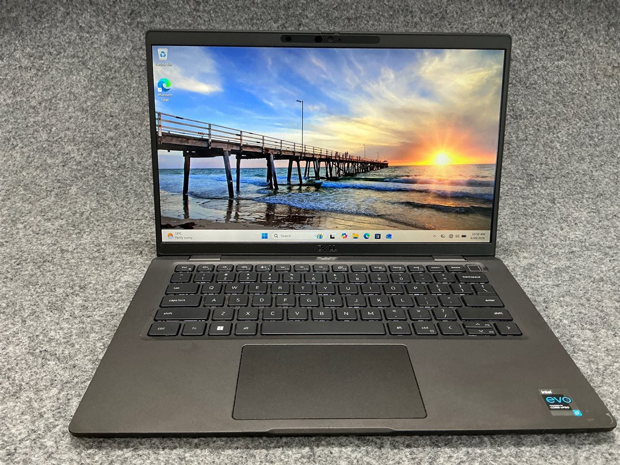Dell Latitude 7420 - Intel Core i7-1185G7, 32 GB RAM, 512GB NVMe SSD with Adapter