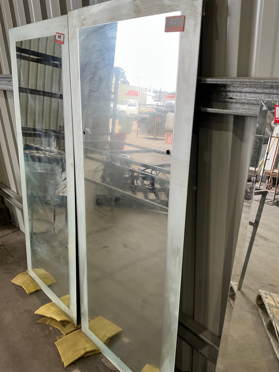 Mirror 700mm W x 1700mm H (Located at Wingfield)