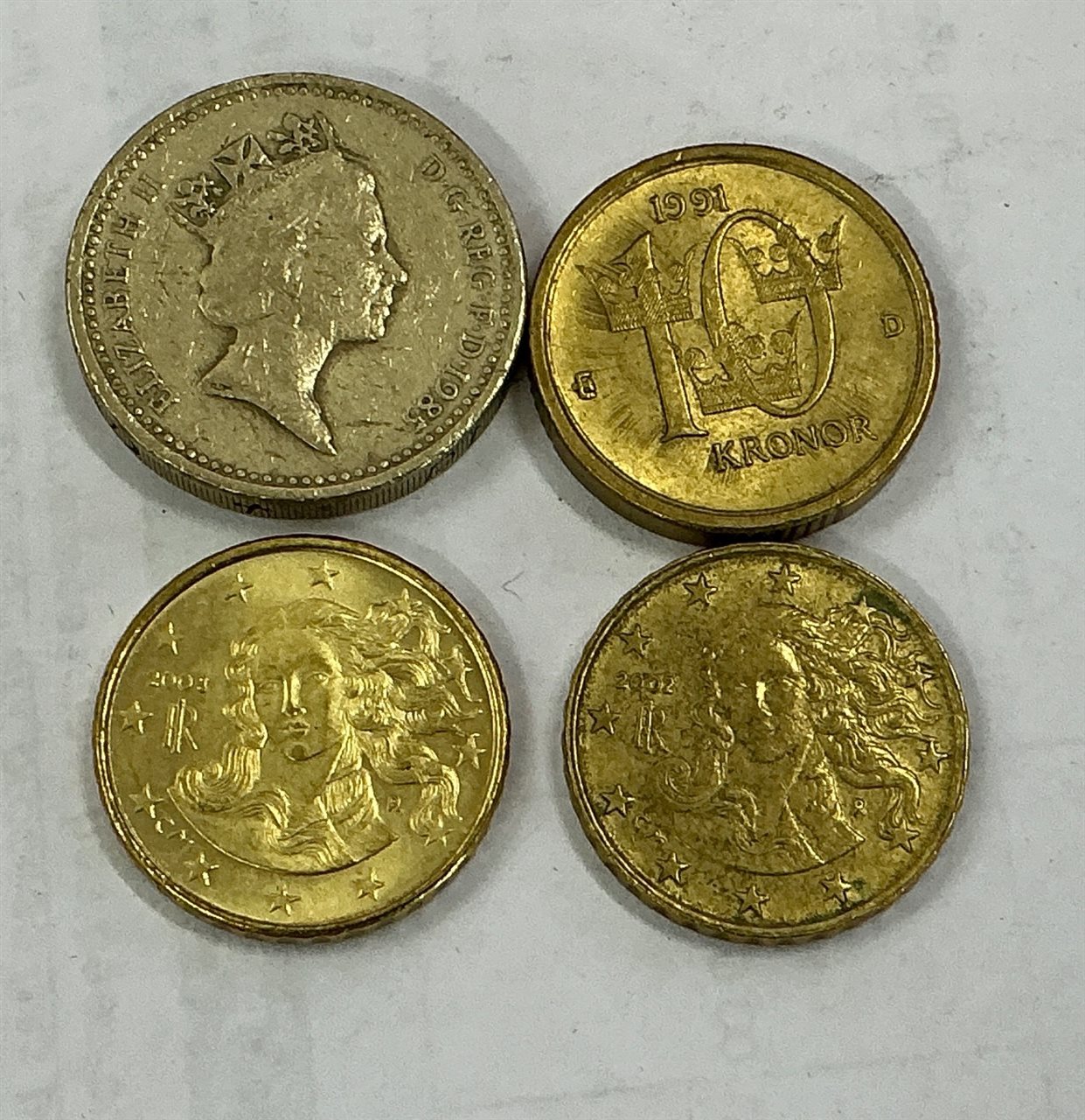 World Coins - Quantity of 4