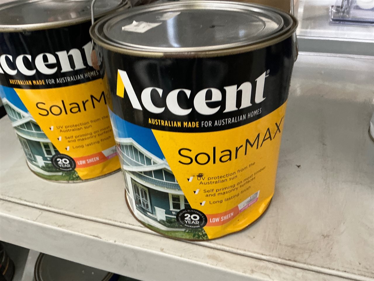 Accent Solar Max - Low Sheen  Extra Bright Base - 4 Litre