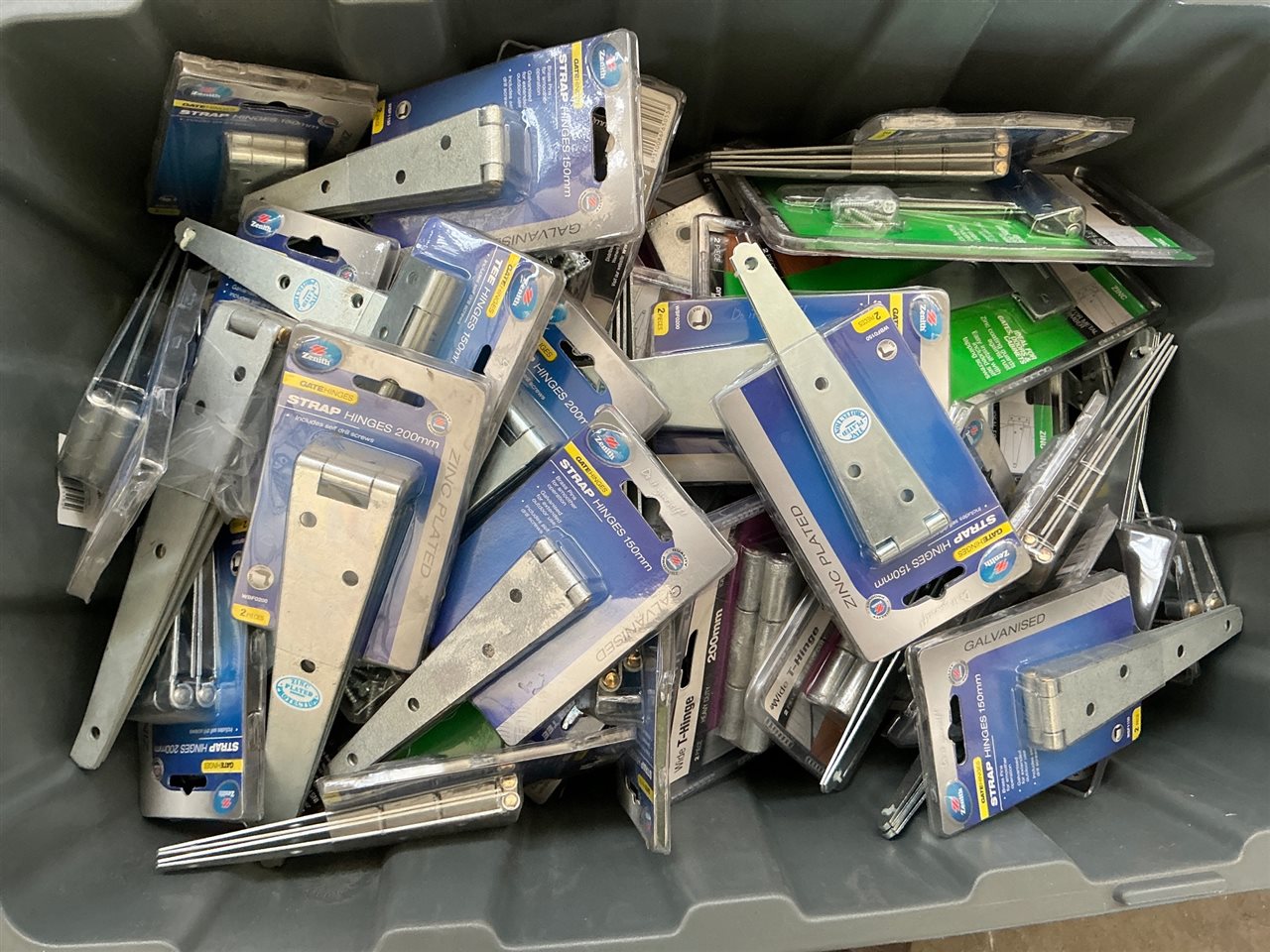 T Hinges , Wide T and Strap Hinges - Asstd Sizes