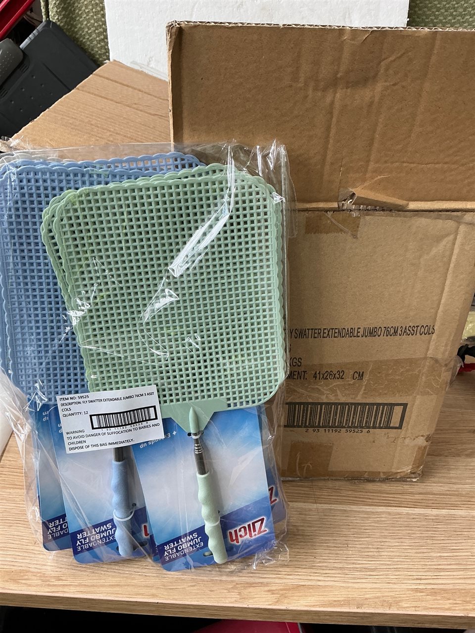 Flyswatter Extendable Jumbo Size Carton of 96