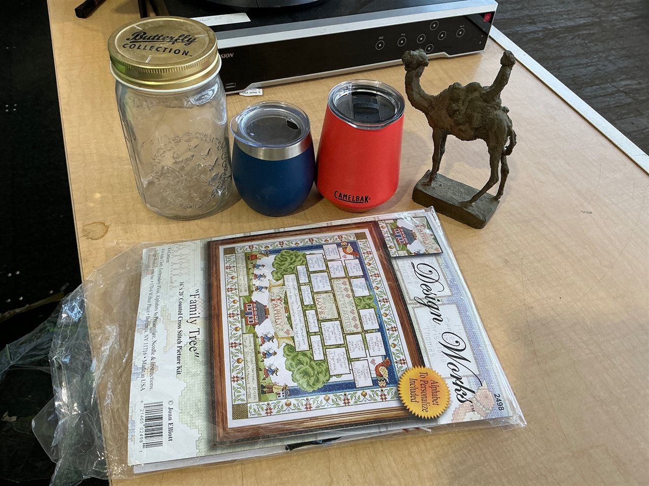Stitch Picture Kit , Camel Figurine , Drink Mugs