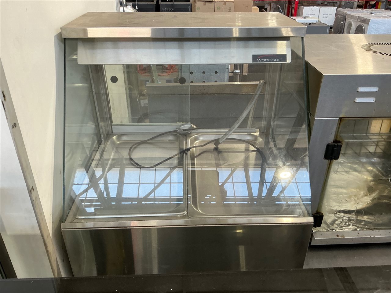 Woodson, Hot Food Display, Model W.HFS22 B, 240 V