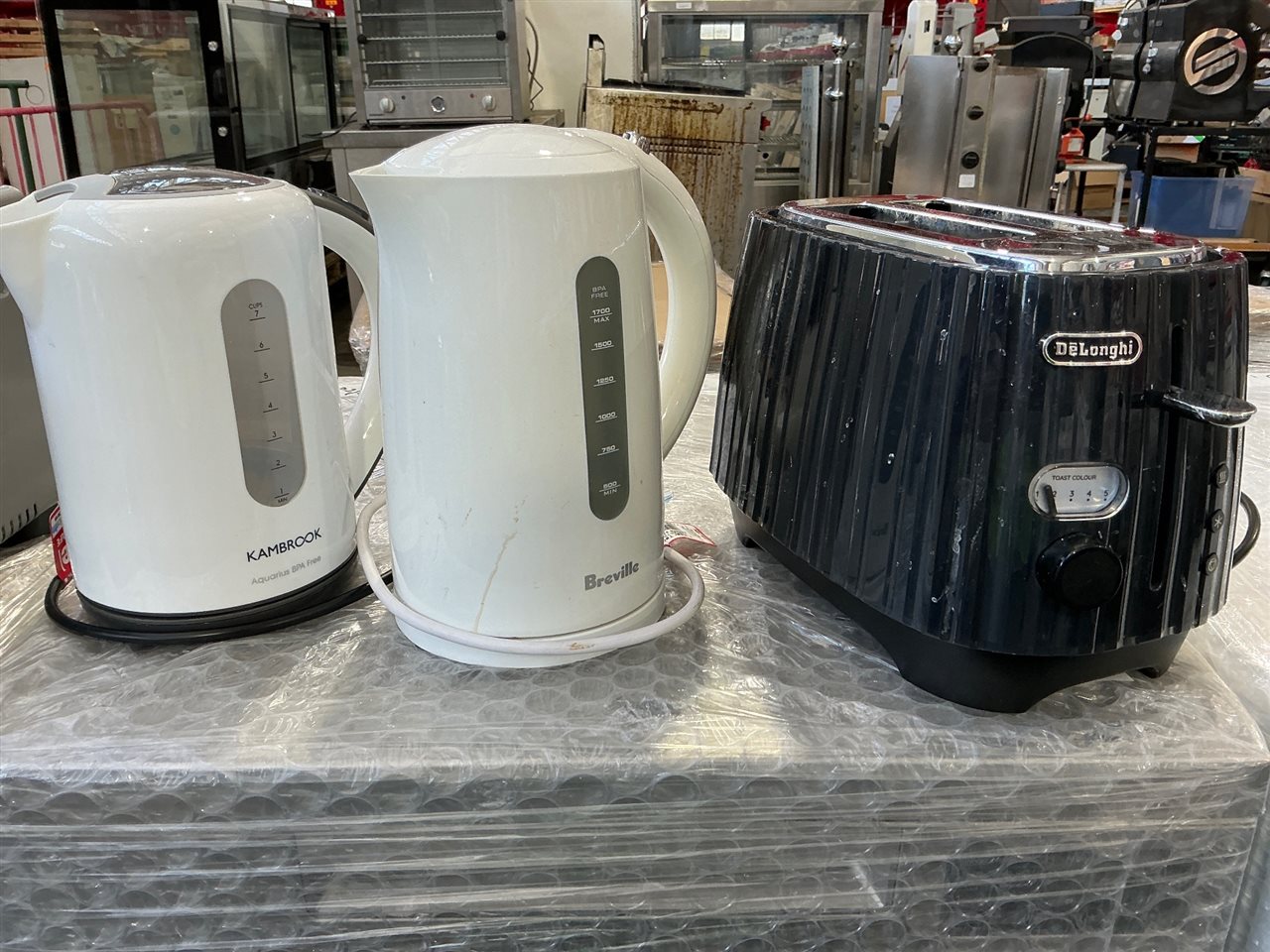 Kambrook Kettle, BPA Free, Breville Kettle, DeLonghi Toaster,.