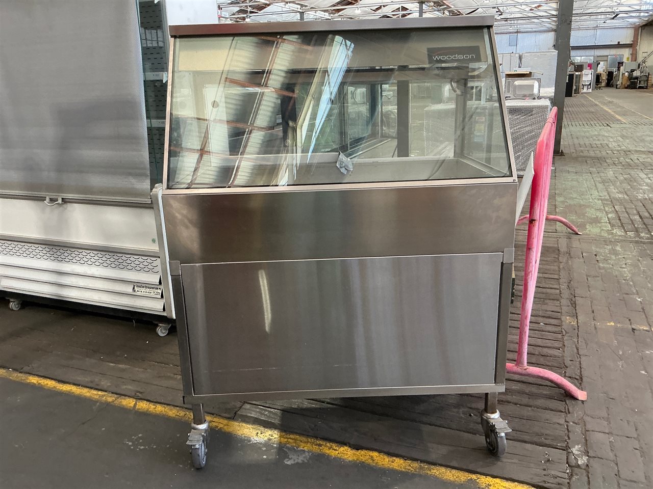 Woodson, Refrigerated  Food Bar, 3 Module, 240 V