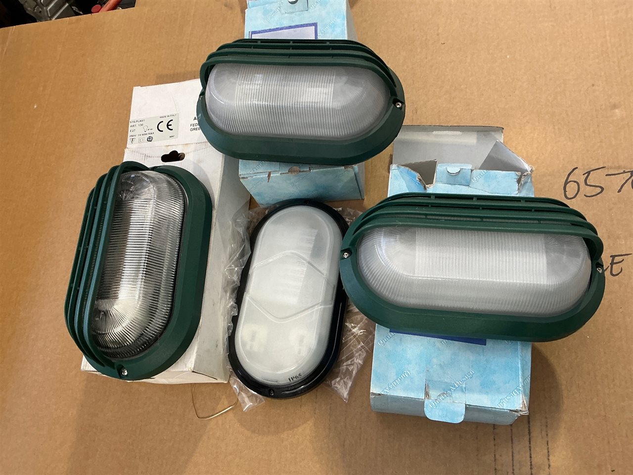 Bunker Lights - Quantity of 4
