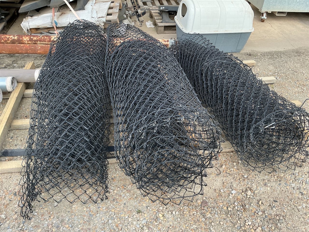 Cyclone Mesh Fencing -Approx 30 Metres -  Black with Quantity of Posts / Poles (Collect From Greenfields )