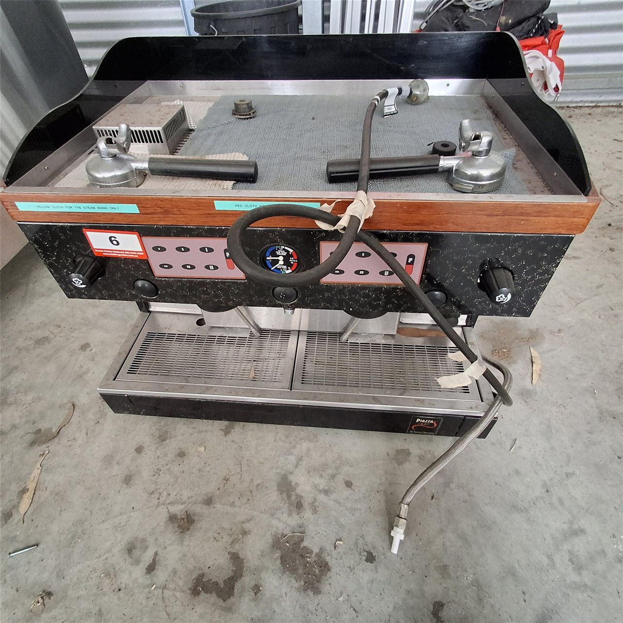 Piazza Expresso 2 Group Coffee Machine - 20 Amp - Sold As Is  ( Collect From Victor Harbor )