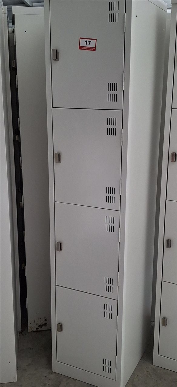 Steel Combo 4 Door  Personal Locker -( Collect From Victor Harbor )