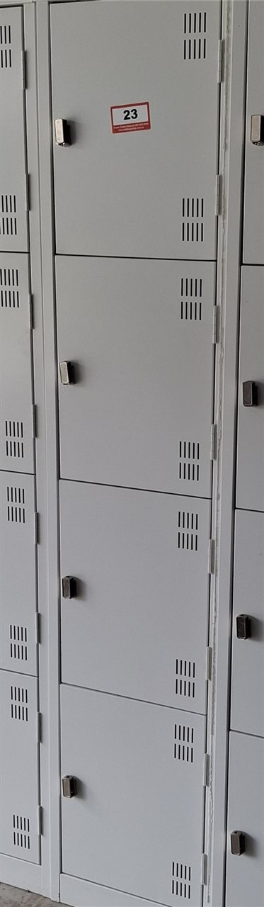Steel 4 Door Combo Personal Locker -( Collect From Victor Harbor )