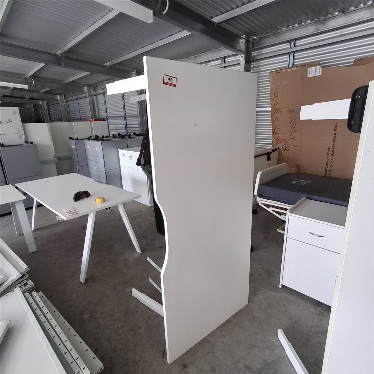 Workstation Desk - 1800 X800 mm -( Collect From Victor Harbor )