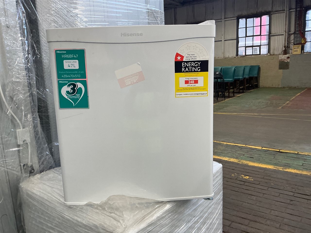 Fridge, Hisense, Model HR6BF47, 439 x 470 x 510