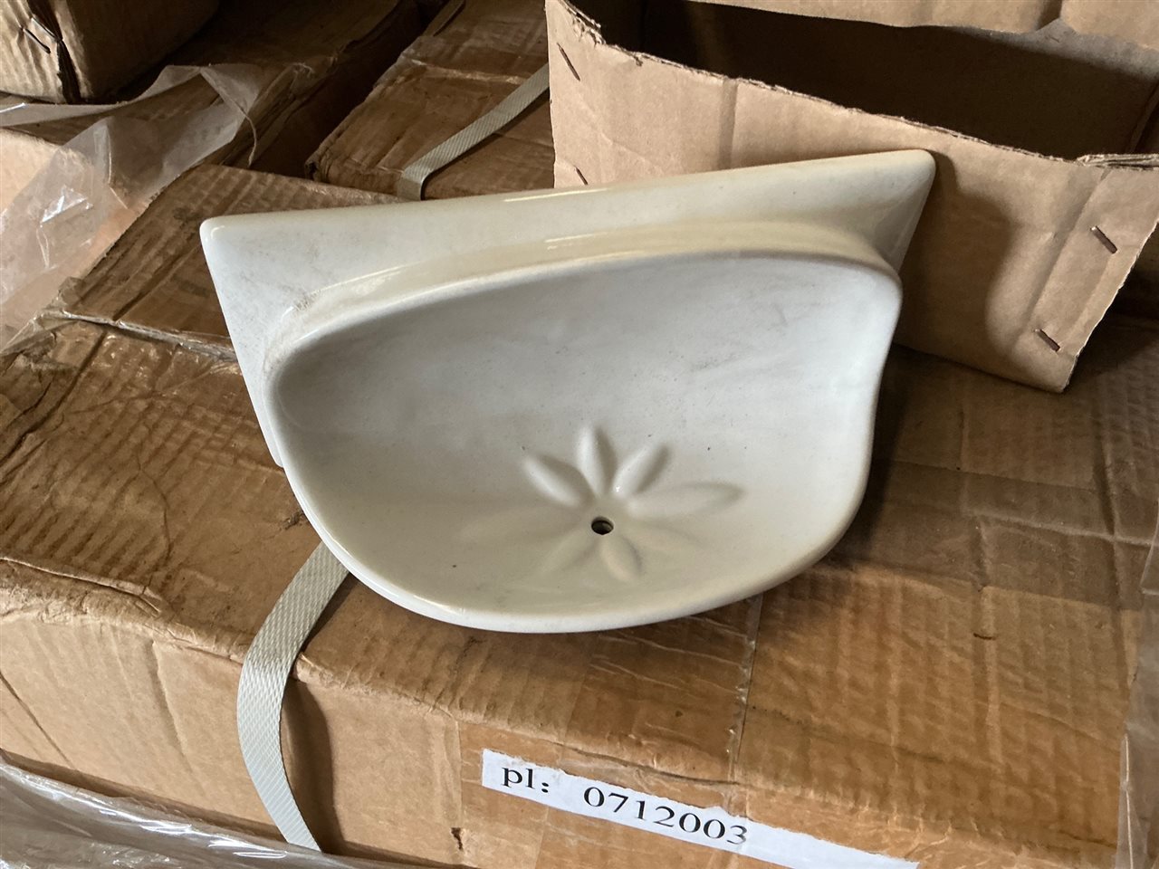 Ceramic Ivory Soap Holders, 200 x 100, 25 Per Box, Sold Per Box of 25,