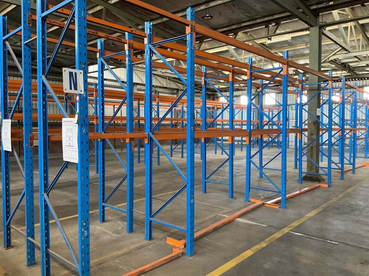 Pallet Racking, Dexion-2 Full Bays and 1 x 1/2 Bay  Overall Length  7250 mm  Approx  3 Metre High